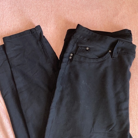 Women’s 2XL Black Jeggings - Picture 8 of 12